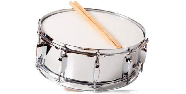 Davul çal geç yaşlan!