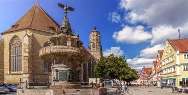 Binaları elmaslarla kaplı