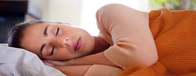 Sallanarak uyumak iyi geliyor