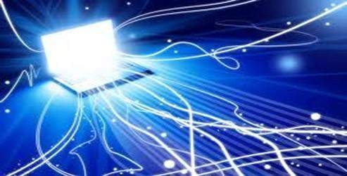 Öğrenciler internetten takip ediliyor